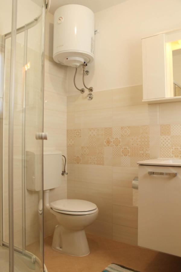 Apartment Dekovic โปเรช ภายนอก รูปภาพ