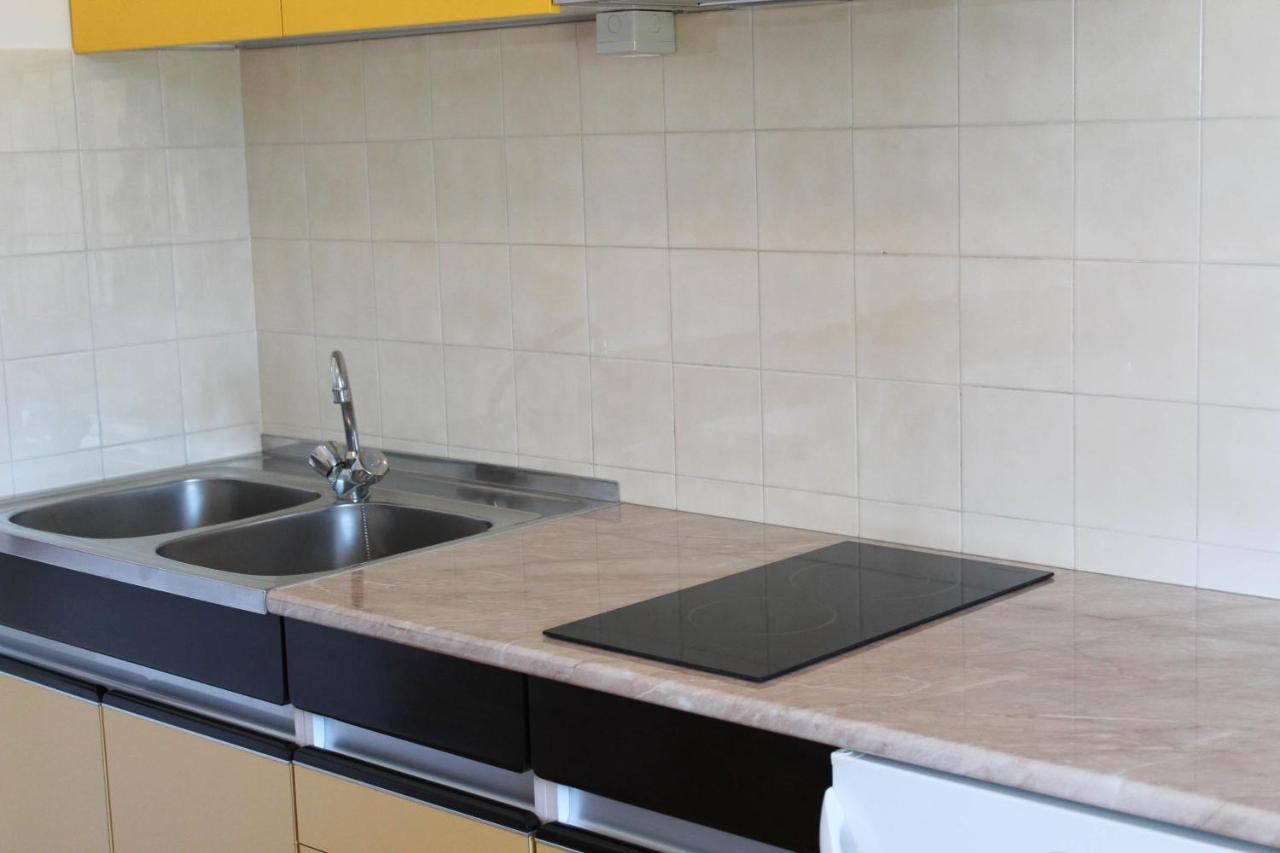 Apartment Dekovic โปเรช ภายนอก รูปภาพ