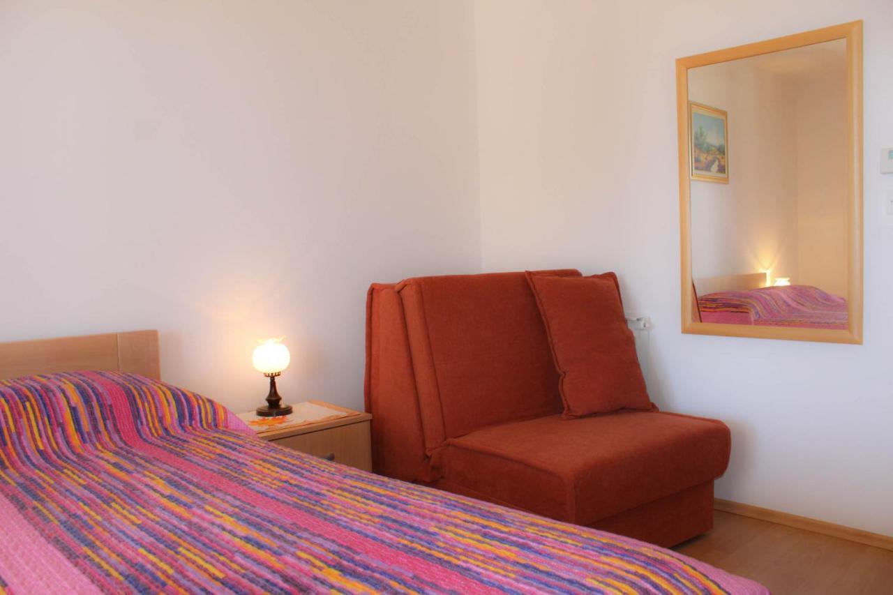 Apartment Dekovic โปเรช ภายนอก รูปภาพ