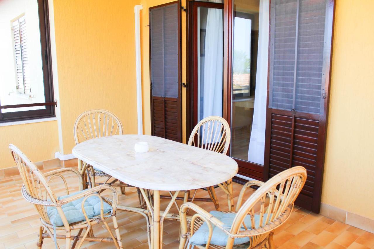 Apartment Dekovic โปเรช ภายนอก รูปภาพ